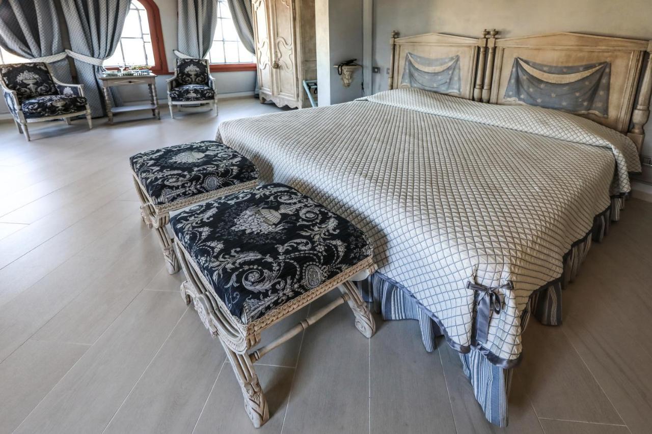 Relais Villa Prato Момбаруццо Экстерьер фото